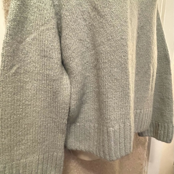 Oversized sweater - Picture 6 of 10